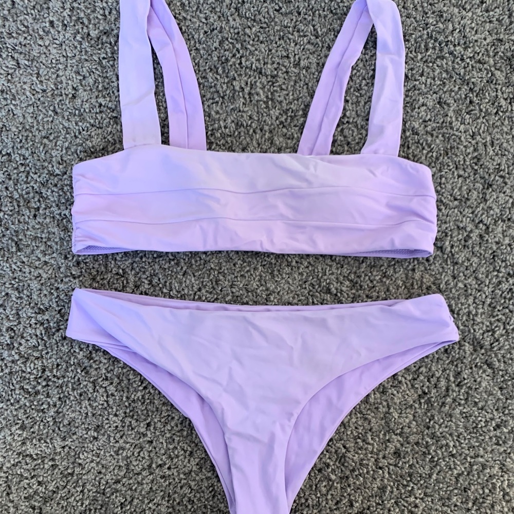 Women’s M Lavender Bikini Set